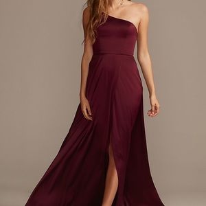 David’s Bridal Satin One-Shoulder Bridesmaid Dress size 2